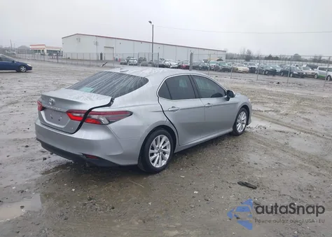 2024 Toyota Camry Le из США, поврежденный, VIN 4T1C11AK4RU876362